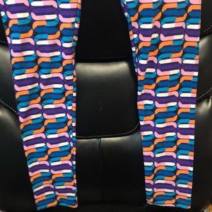 Lularoe OS Leggings Muticolor